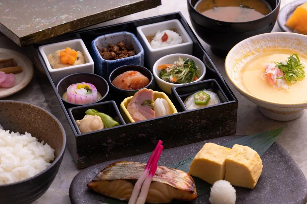 Four Seasons Hotel Kyoto 5*,